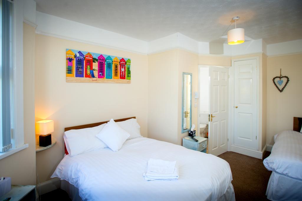Sea Jade Guest House Б'юд Номер фото